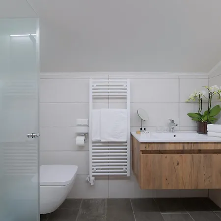 Talblick - Appartments *